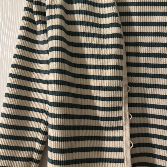 Madewell sweater/ cardigan with front buttons medium M - Picture 2 of 5